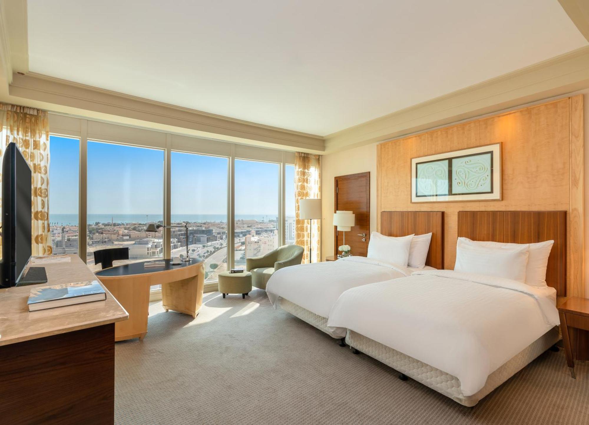 Moevenpick Hotel El-Huber Dış mekan fotoğraf Deluxe room