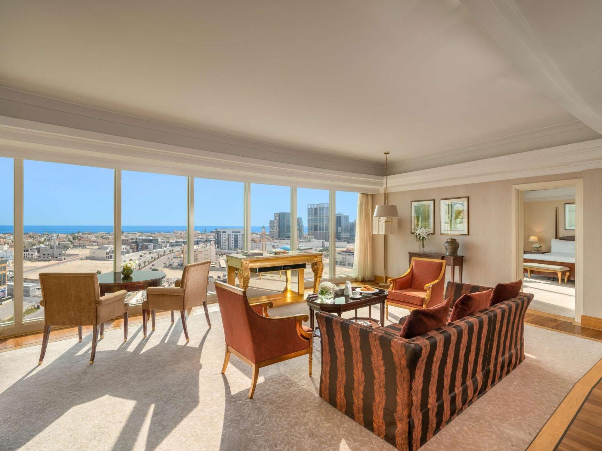 Moevenpick Hotel El-Huber Dış mekan fotoğraf A living room at the Four Seasons